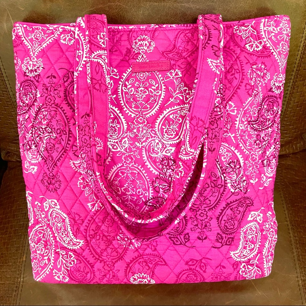 NWOT Vera Bradley Large Pink/Paisley Tote Bag